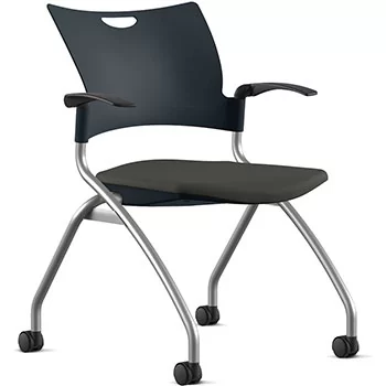 Accessories: Chairs